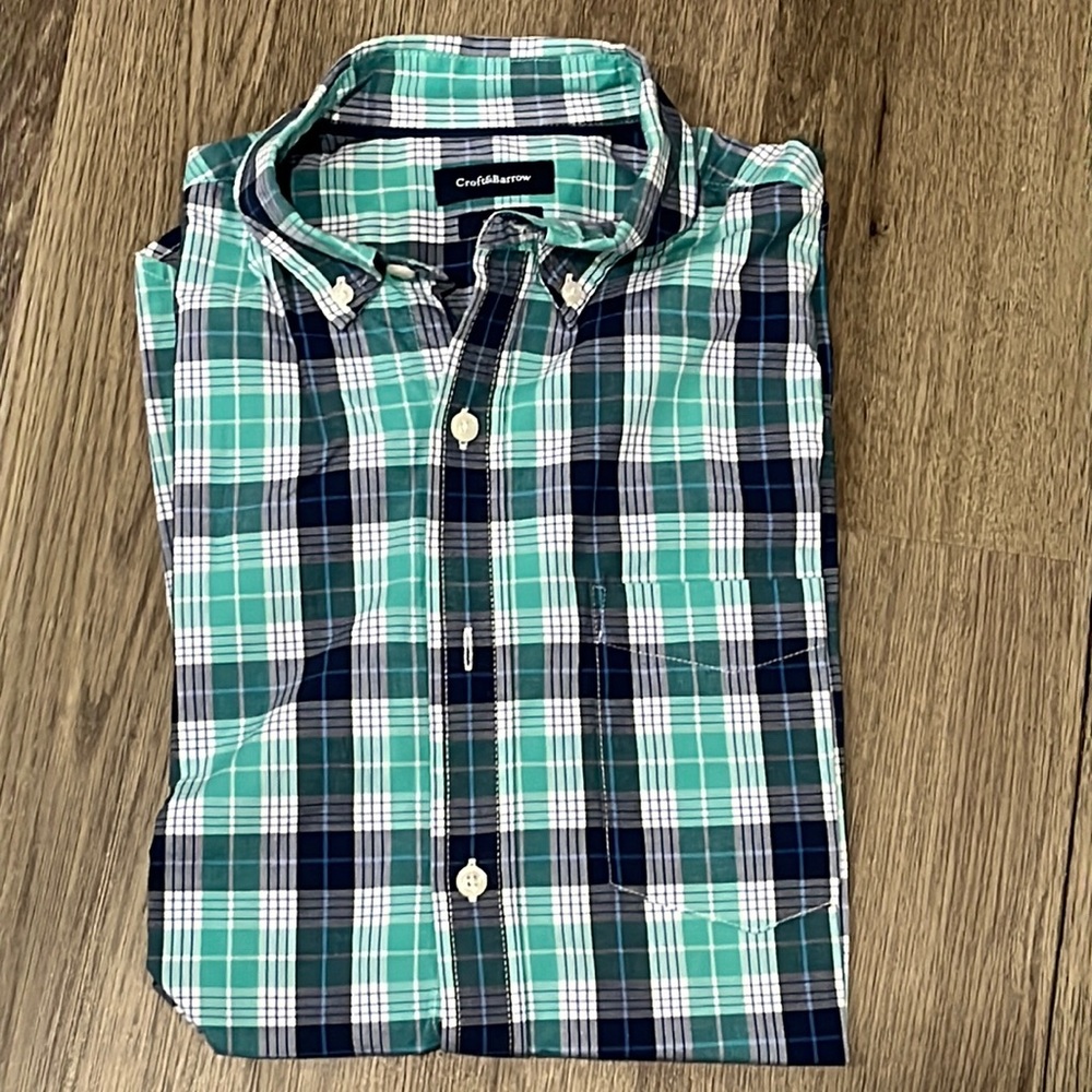 Croft & Barrow button down, short sleeve shirt